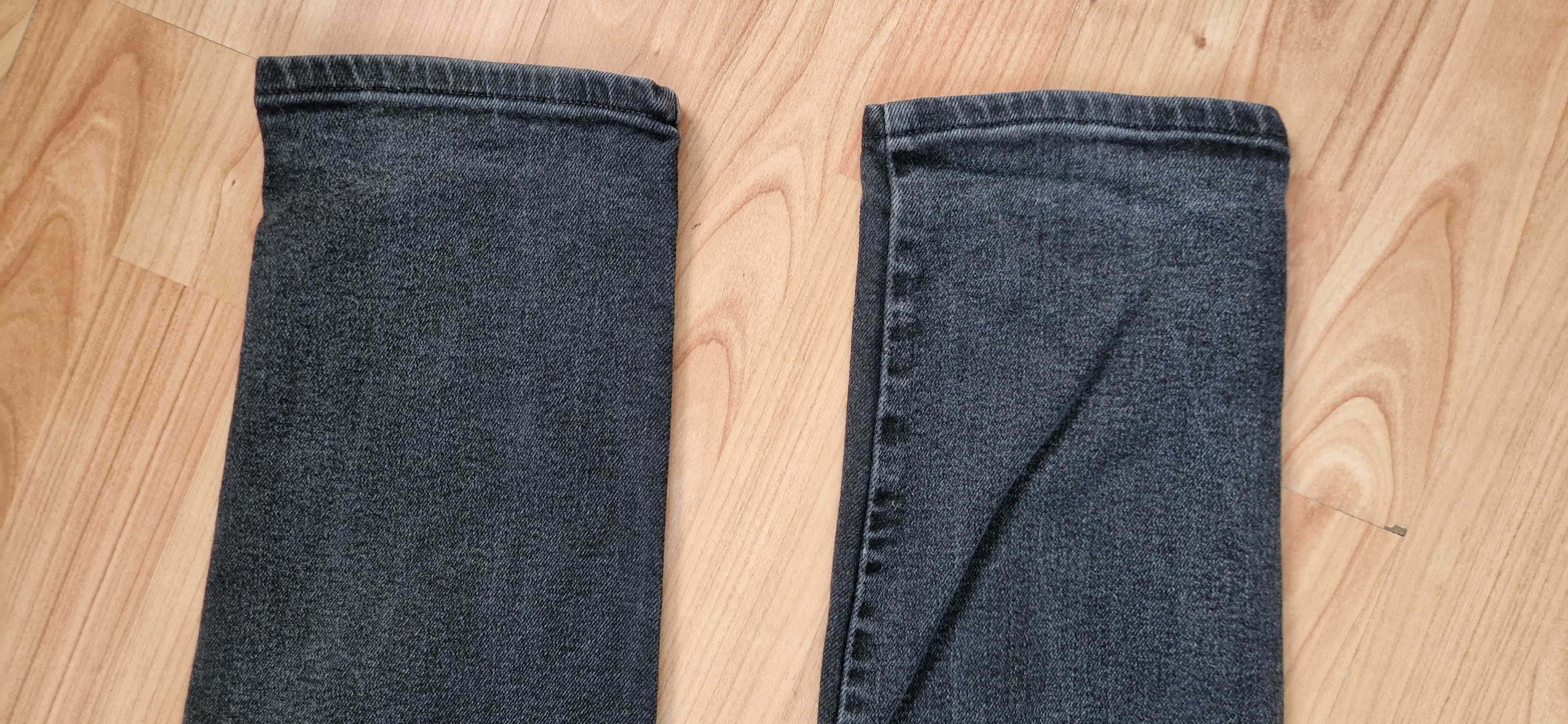 Spodnie męskie jeans Wrangler sprany czarny W34L32