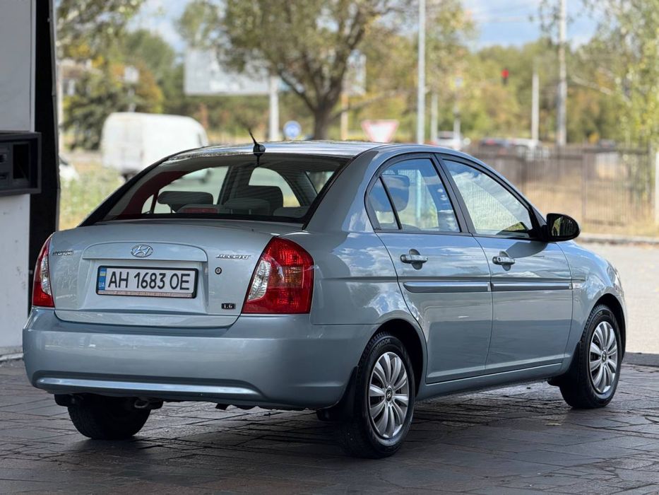 Hyundai Accent 1.6 Автомат