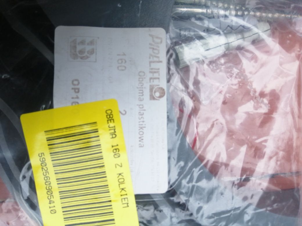 Uchwyty do rynny 160mm plus kołki i wkrety 11 sztuk