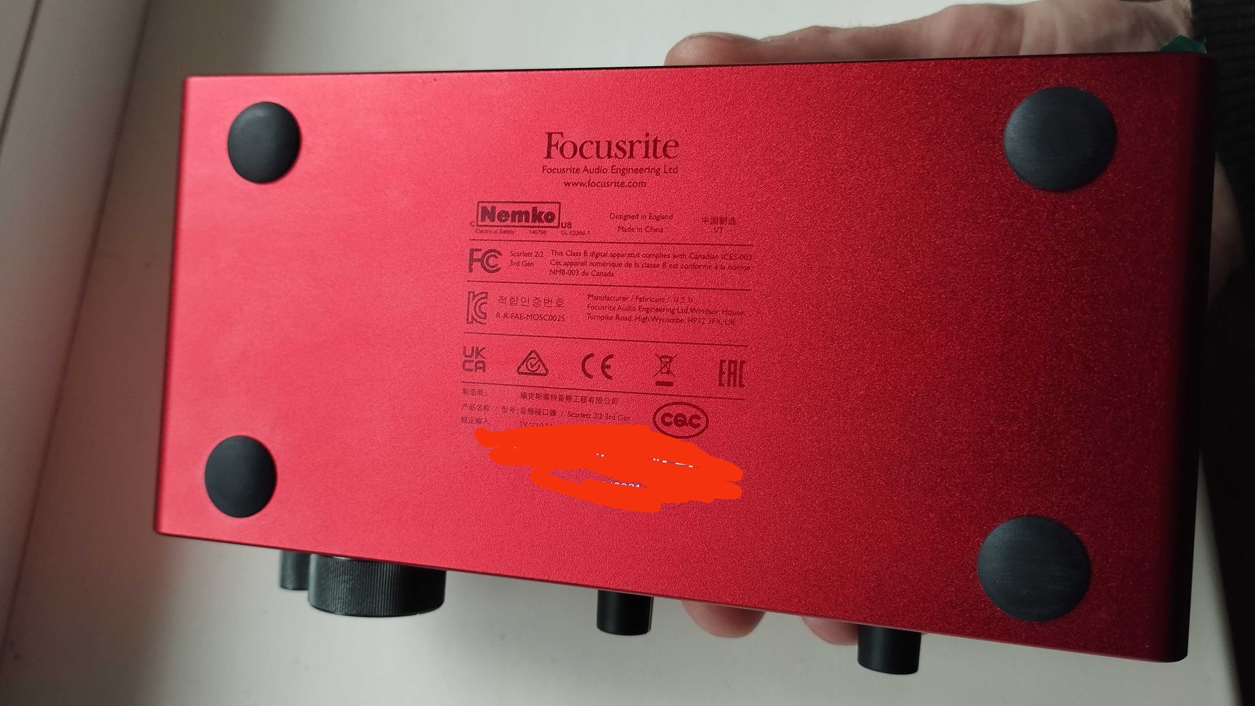 Звукова карта Focusrite scarlett 2i2 3rd Ger