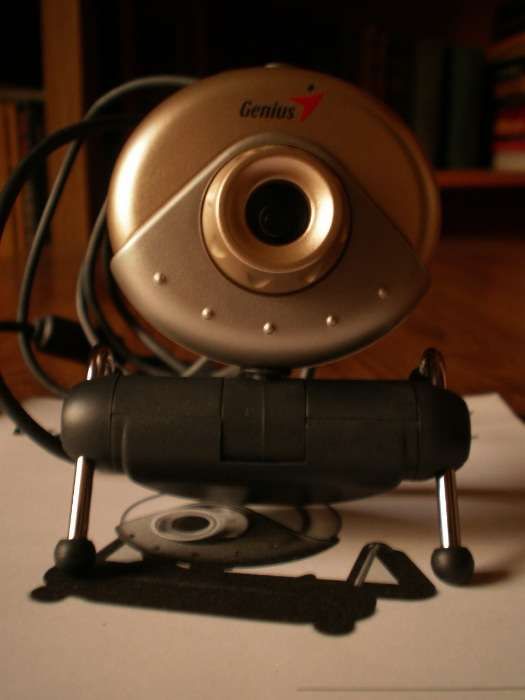 Video CAM Genius c/ cabo USB.