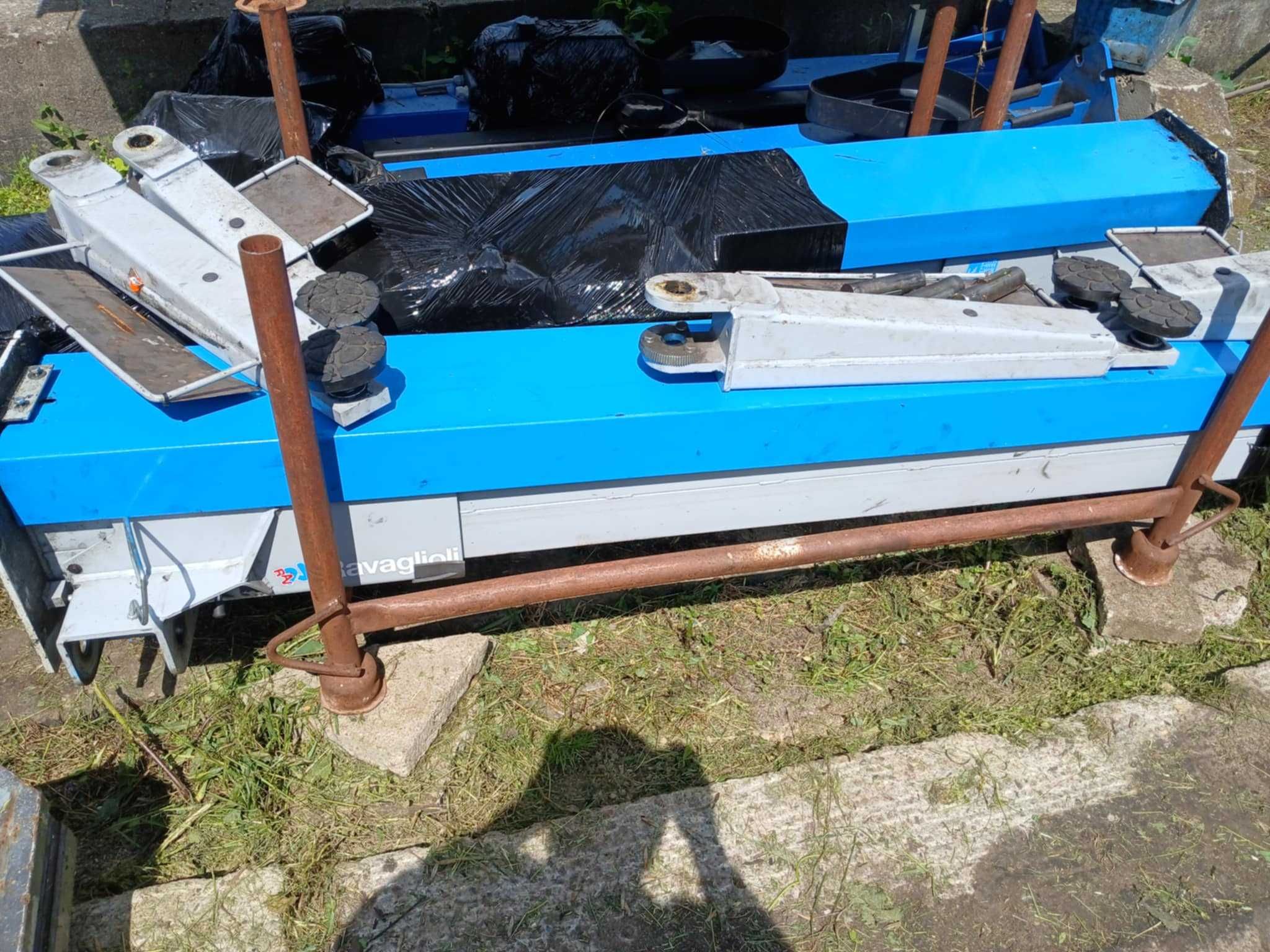 Podnośnik samochodowy 2 kolumnowy śrubowy Ravaglioli 3200kg