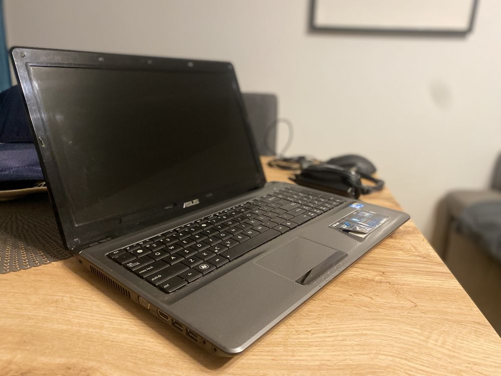 Laptop Asus A52F