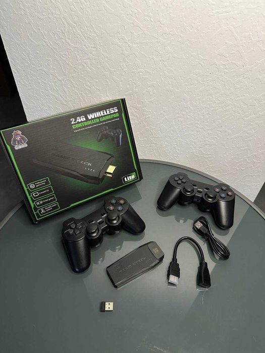 Ігрова КОНСОЛЬ на 10.000 ігор! Приставка + 2 ДЖОЙСТИКА на акумуляторі!