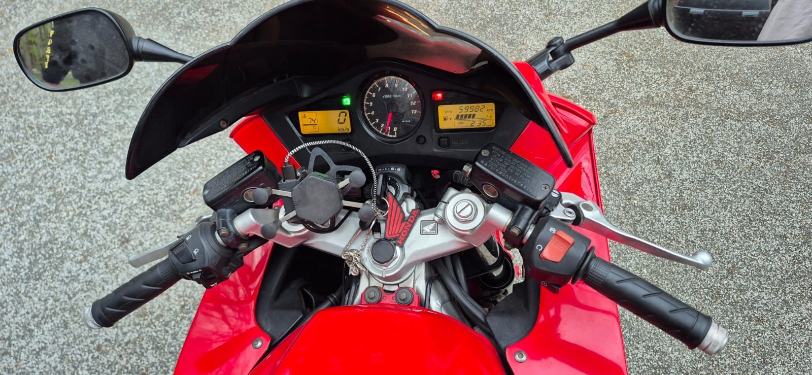 Honda VFR 800 vtec