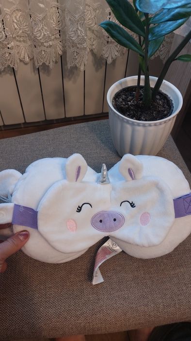 Składana poduszka podróżna z opaską na oczy - biały Jednorożec