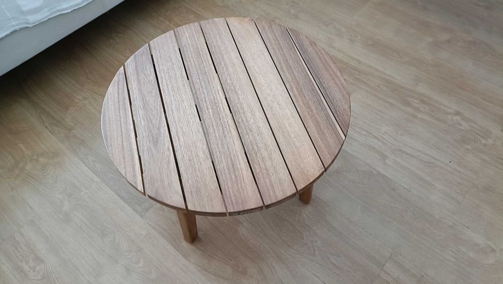 Mesa madeira maciça. 60 cm