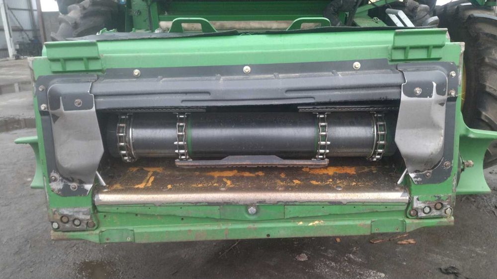 Комбаєн джондір S670I