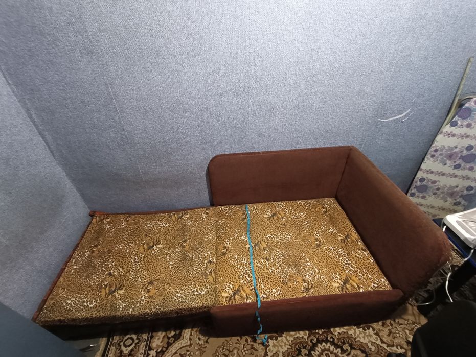 Диван односпальний складний 80/200