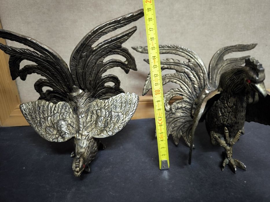 2 Galos em Estanho - Decoração