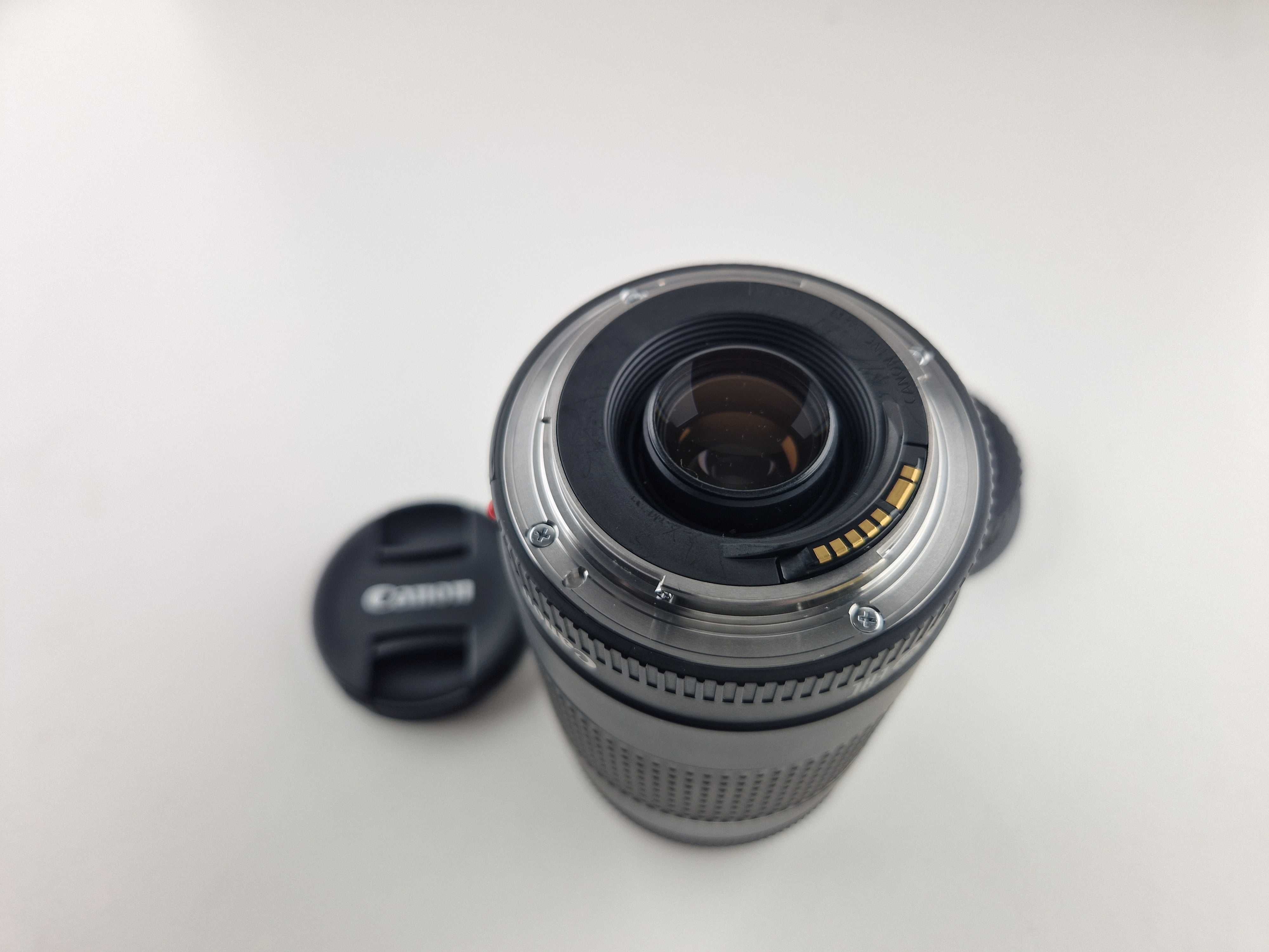 .Obiektyw Canon 75-300mm 1:4-5.6 III EF -ideał - jak nowy!