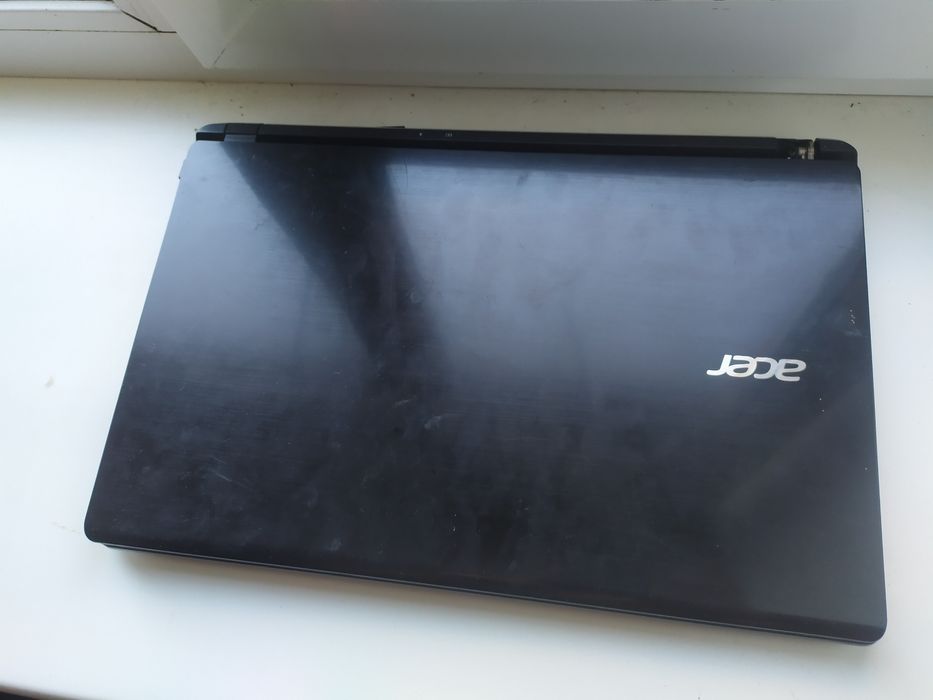 Acer  i5-4200u/ Nvidia GT 750М/ 8 Озу/ 1ТВ HDD