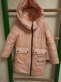 Куртка -Пальто тепла на 6-7 років