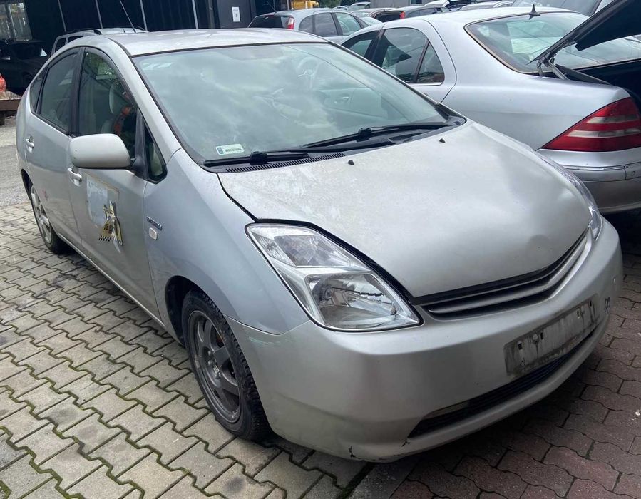 Toyota Prius na części