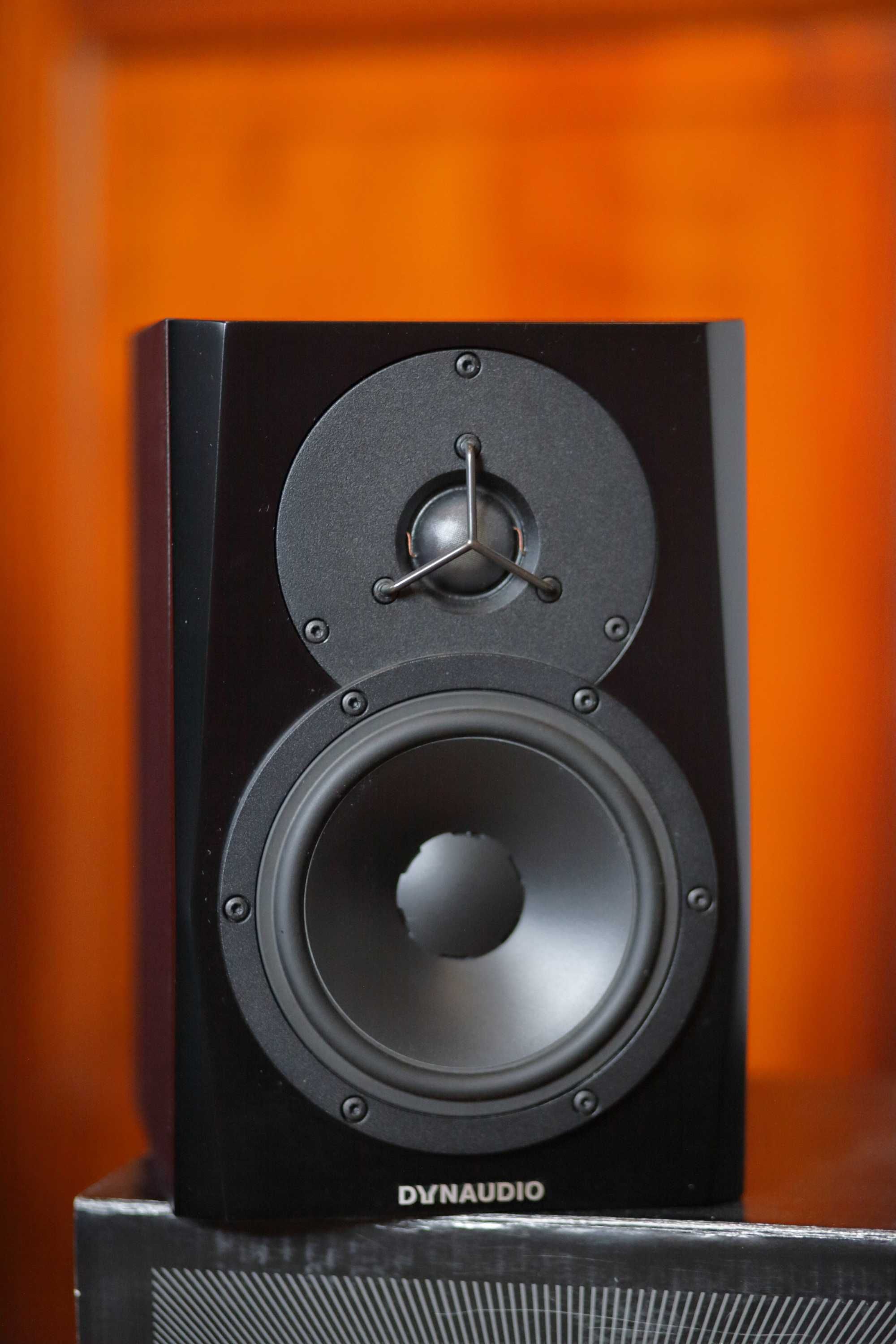 Monitory studyjne Dynaudio LYD5
