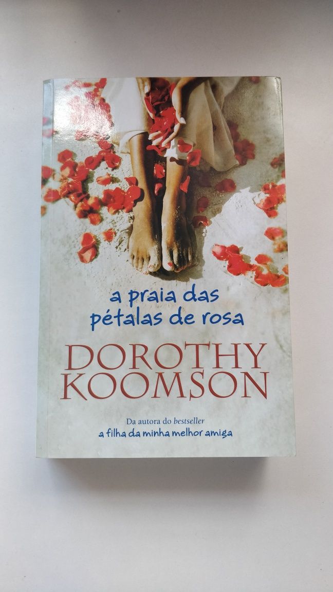 A Praia Das Pétalas De Rosa(Dorothy Koomso)n