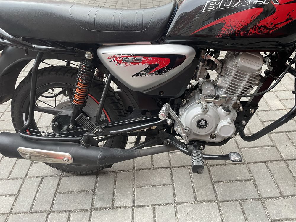 Мотоцикл Bajaj Boxer BM 125