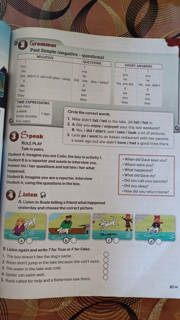 Students book Мітчелл