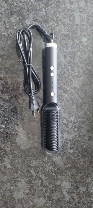 Prostownica do włosów szczotka prostująca