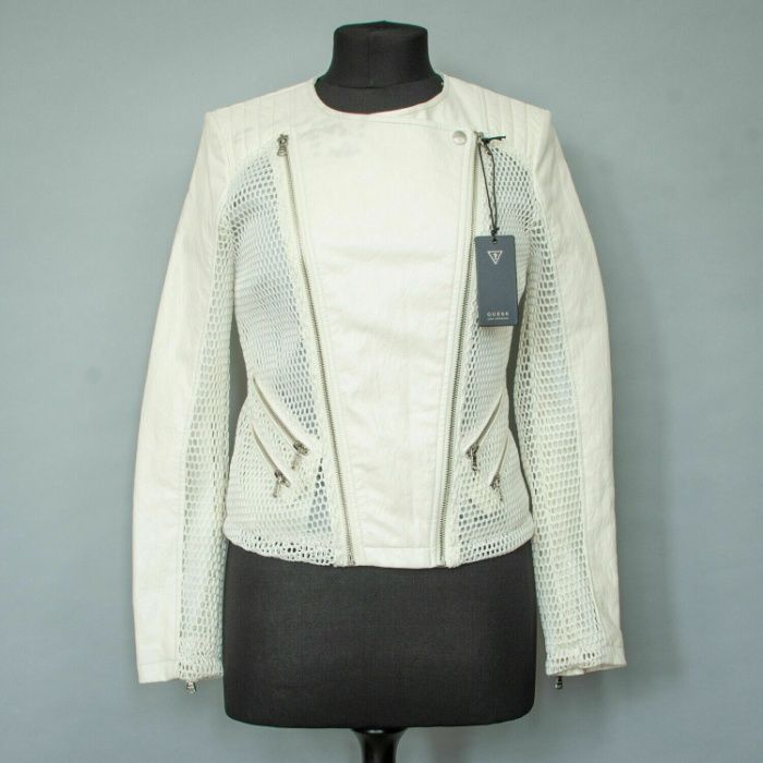 Белая куртка косуха из искусственной кожи Guess с сеткой по бокам и на