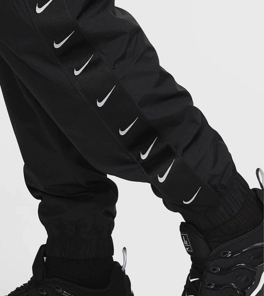 Чоловічі штани Nike M NSW Swoosh Pant