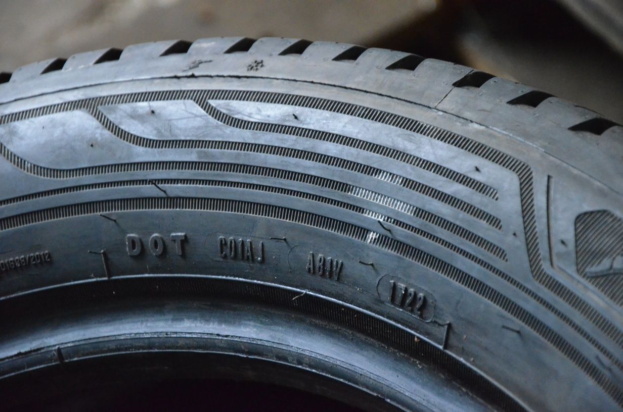 Шини зимові всесезонна 225 55 17с Goodyear Vito Viano Traffic gtyres