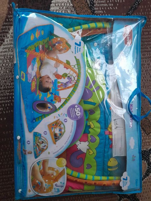 Розвиваючий килимок