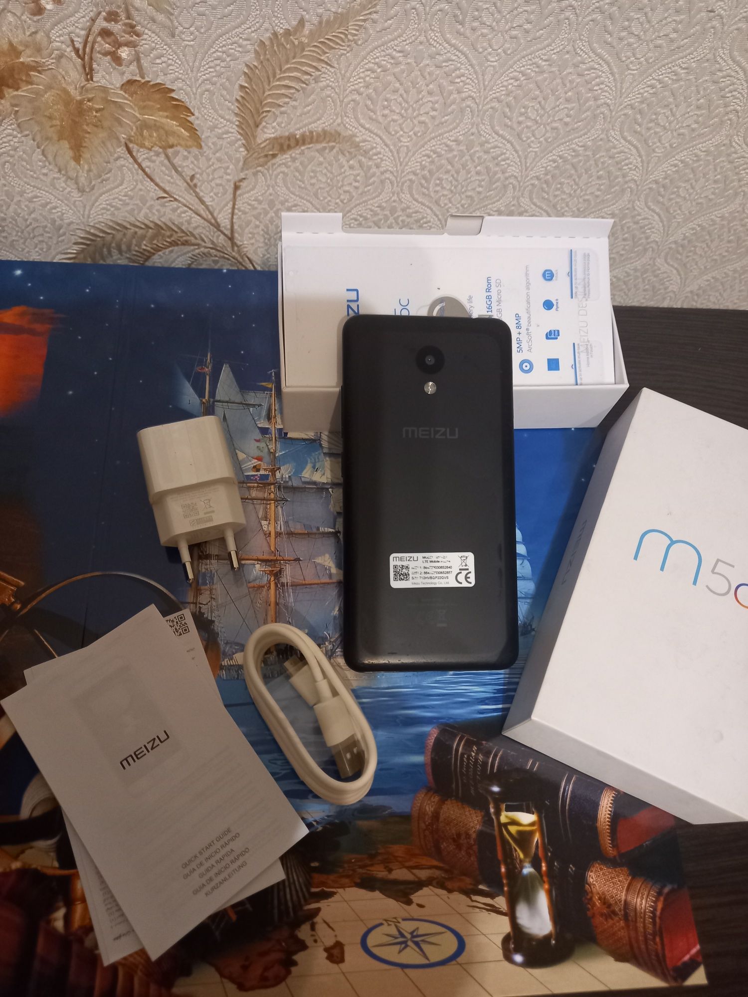 Продам смартфон Meizu M5C 2/16GB Black