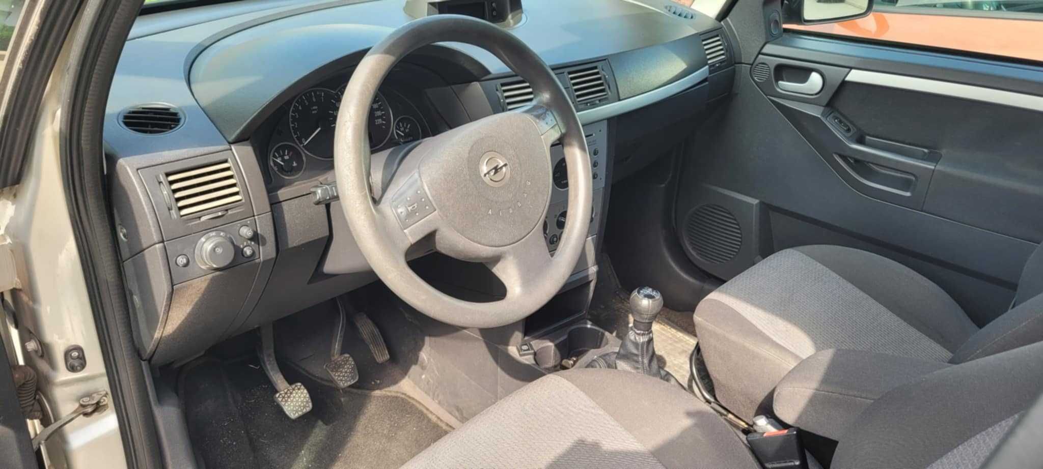 Opel Meriva A 2004