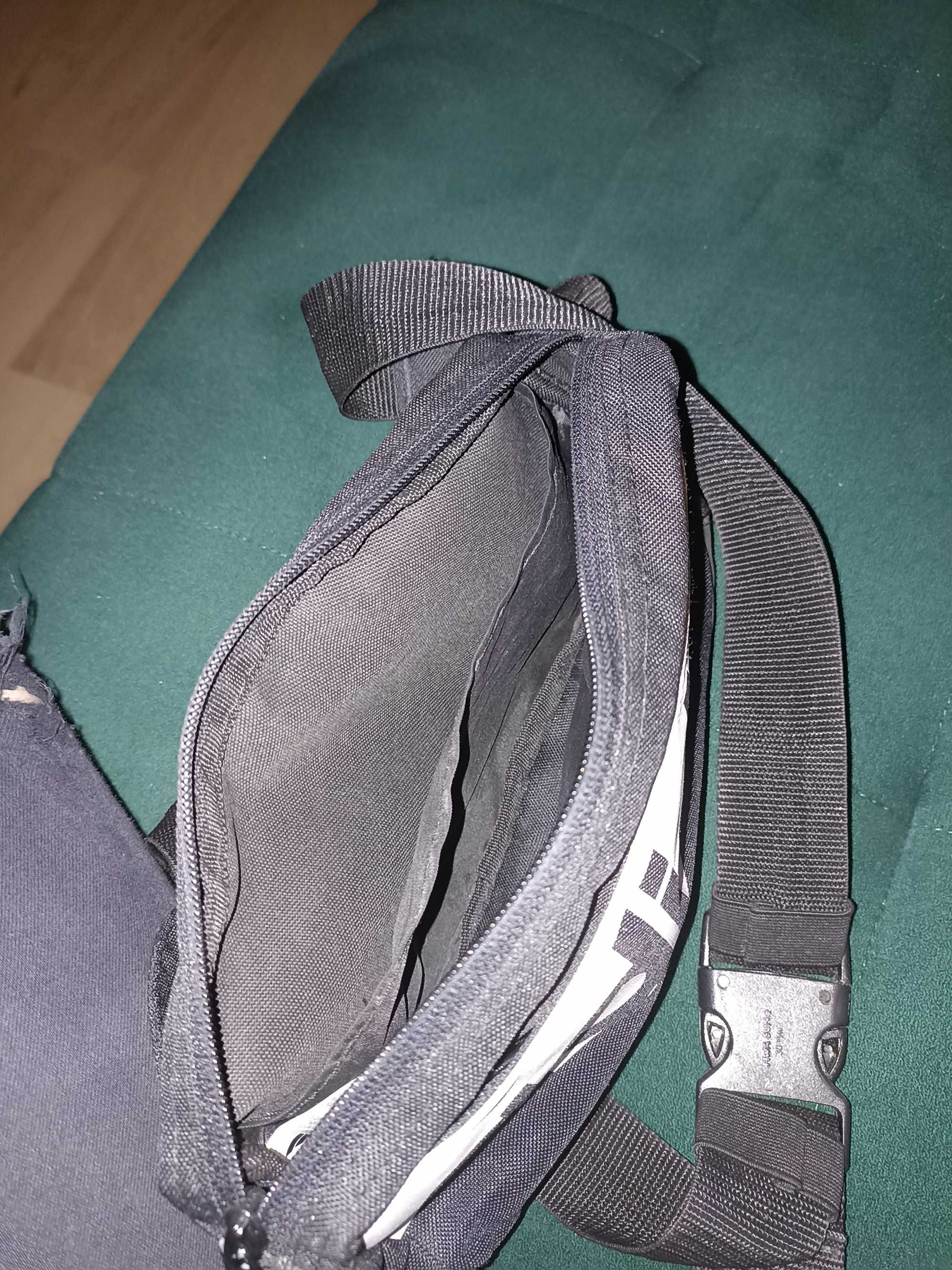 Nerka saszetka Adidas