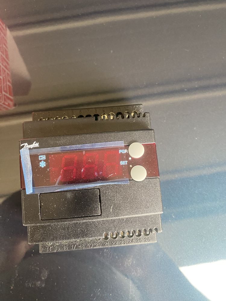 Sterownik Danfoss EKC 315A 084B7086