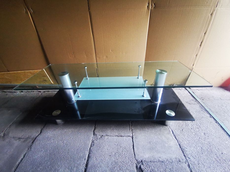 Stolik kawowy masywny TEMPERED