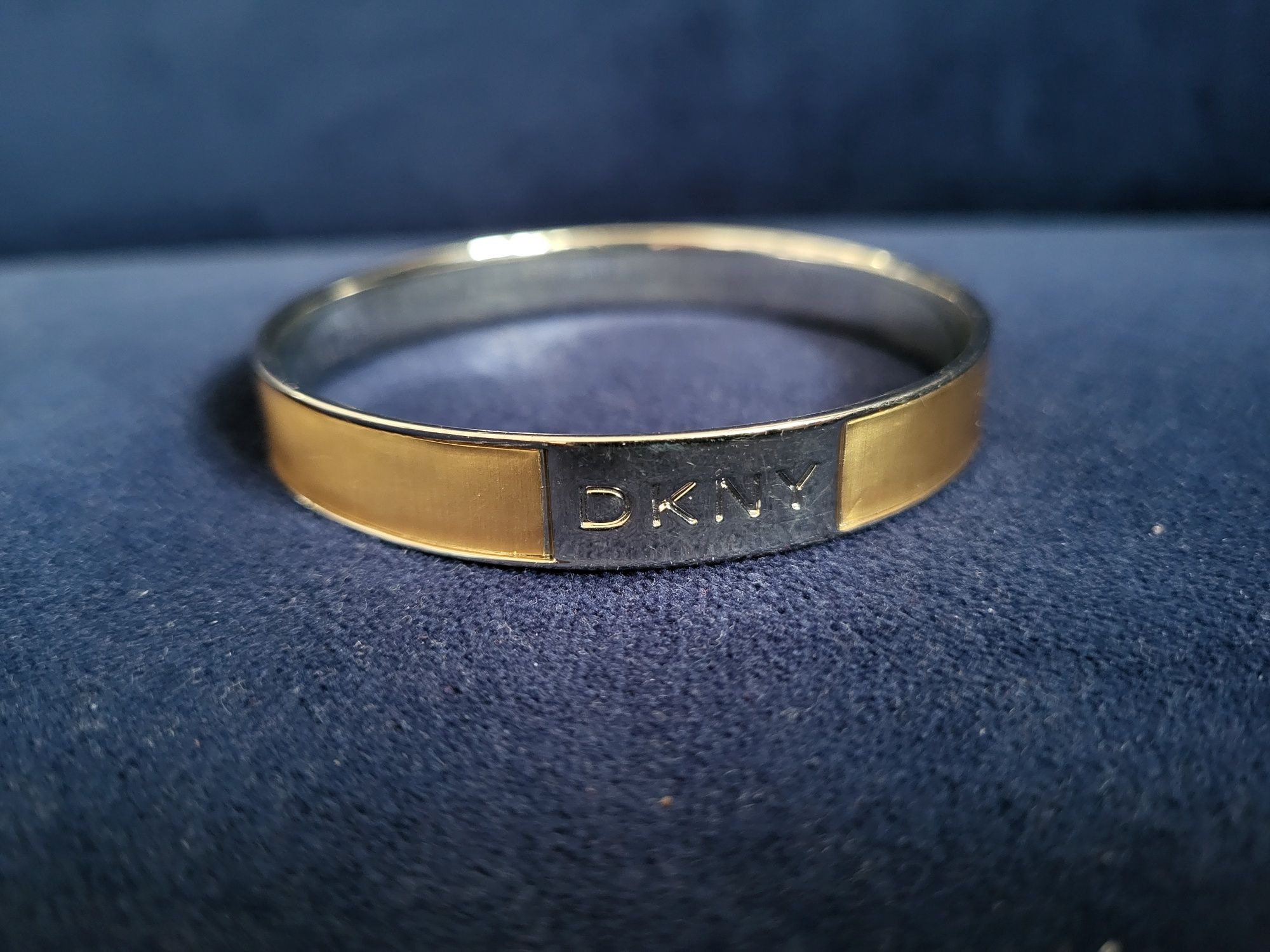 Luksusowa bransoletka DKNY emalia złota