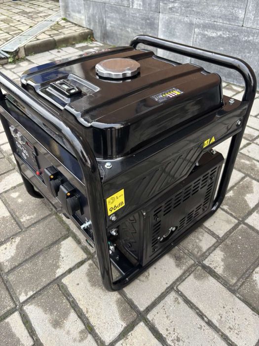 Генератор Dnipro-M