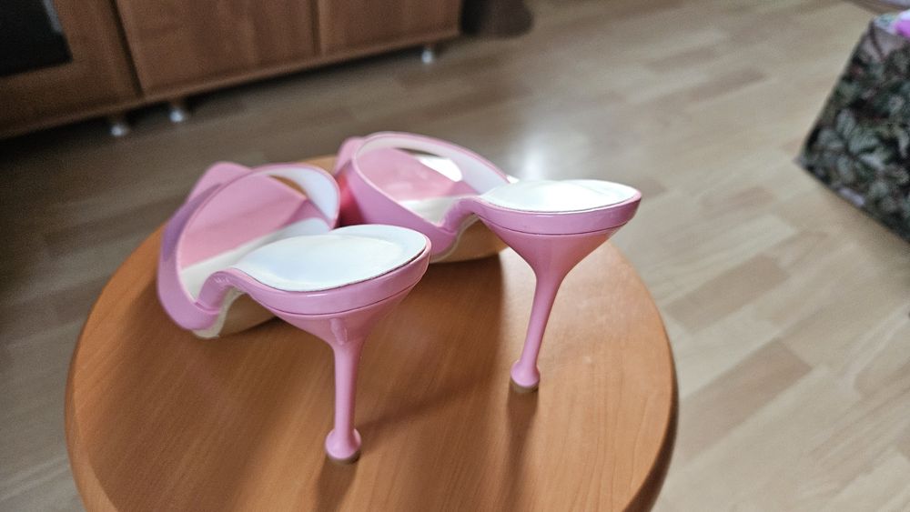 Sexy klapki na szpilce nr 40 różowe - nowe