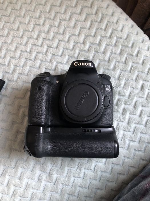 Camera canon eos d70