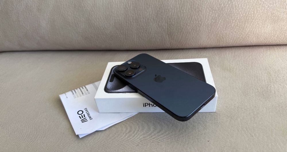 Iphone pro 15 com garantia