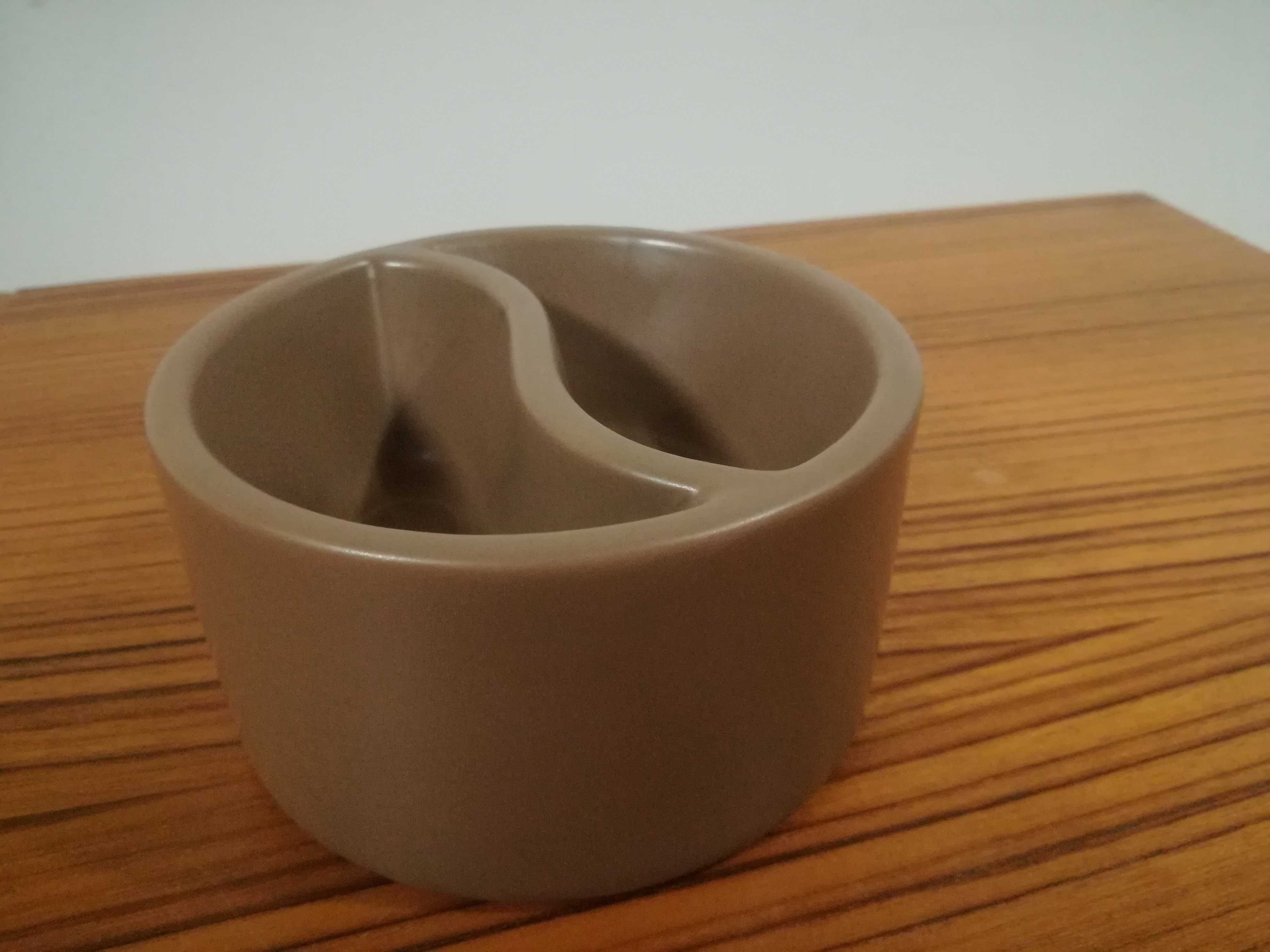 Pojemnik ceramiczny na świecę
