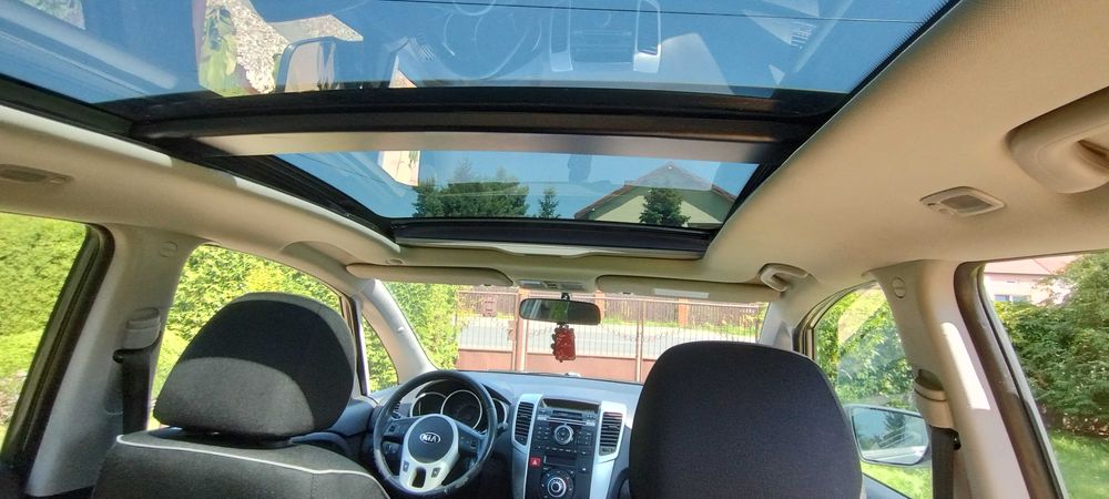 Kia Venga 1.6 diesel 2011 rok