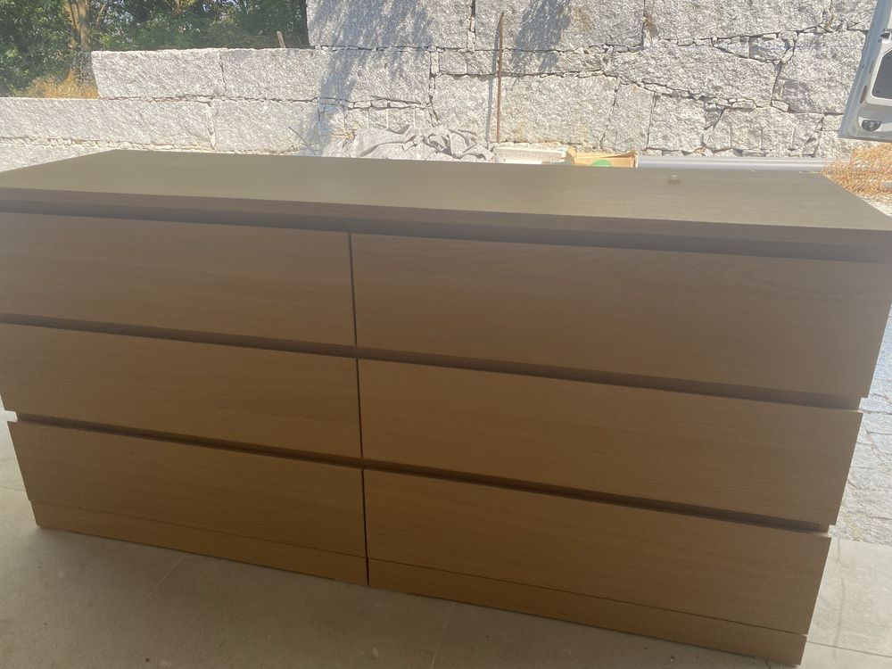 Comoda  c/ 6 gavetas  MALM