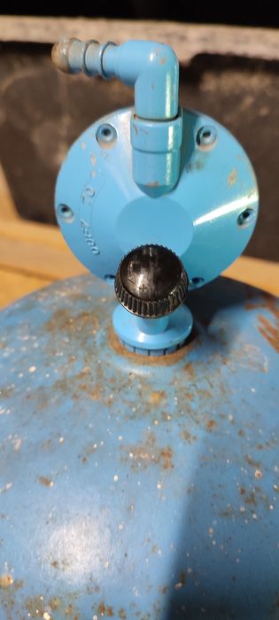 Reduktor ciśnienia camping gaz