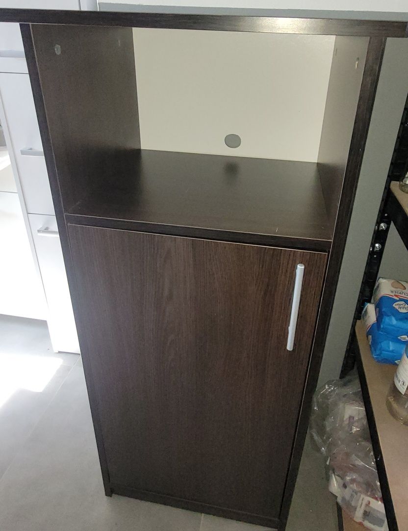 Szafka pod mikrofalówkę