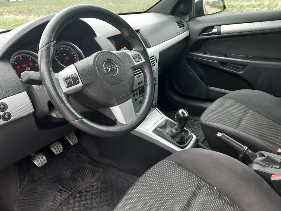 Opel Astra GTC Diesel