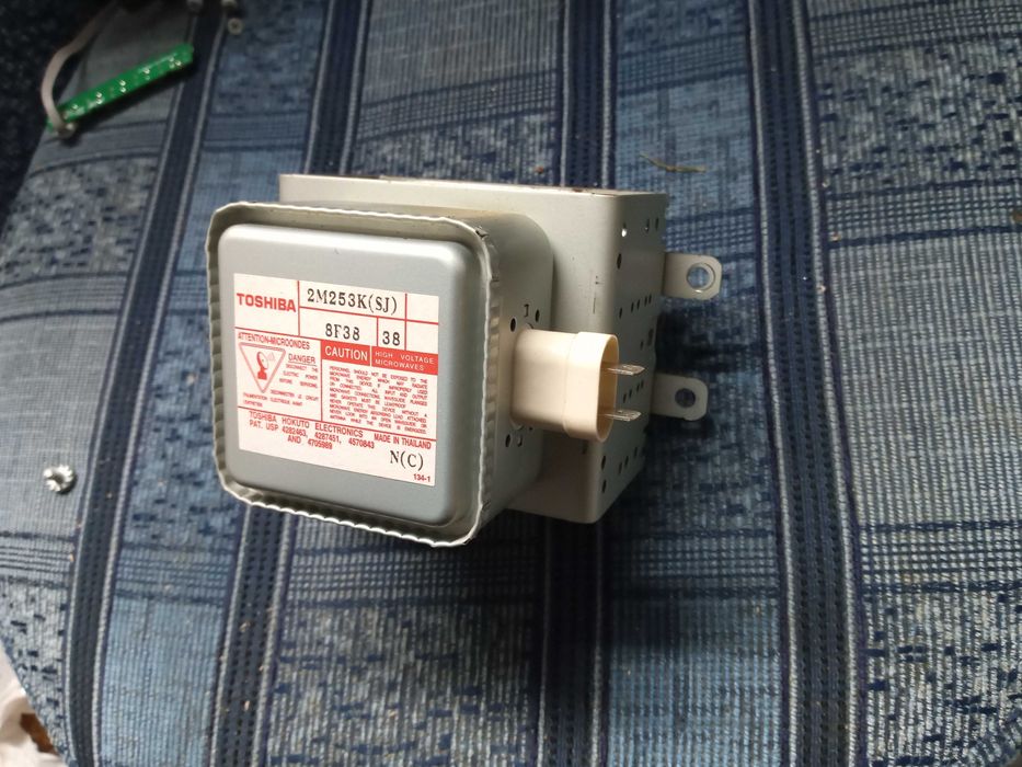 Magnetron mikrofalówka Toshiba