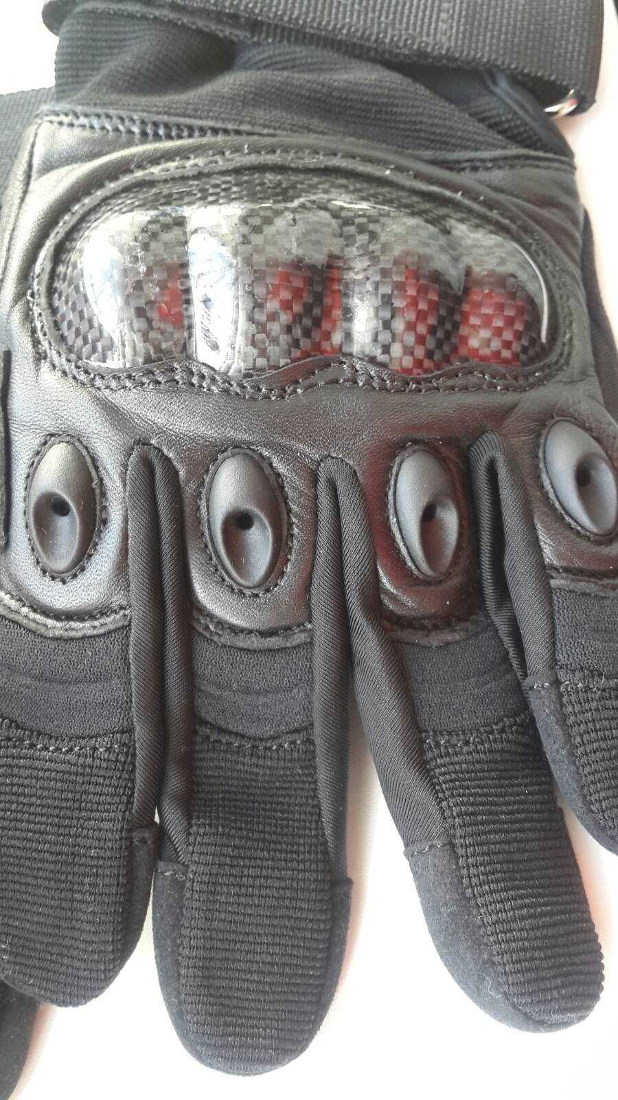 Мотоперчатки с карбоновой защитой - только S -размер