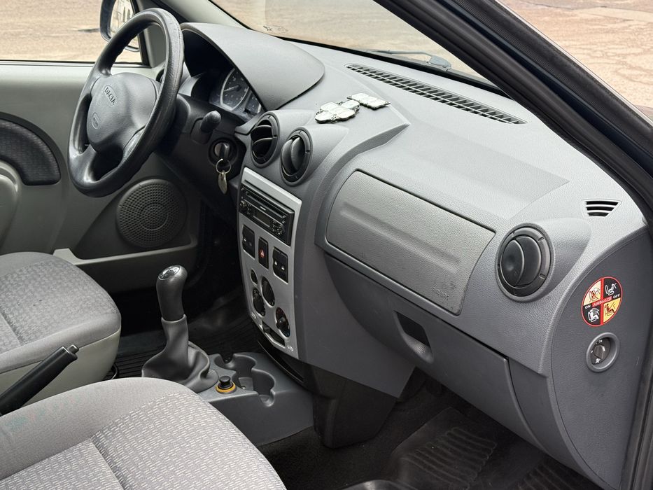 Продам       Логан