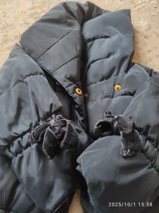 Продам дитячу куртку фірми Zara