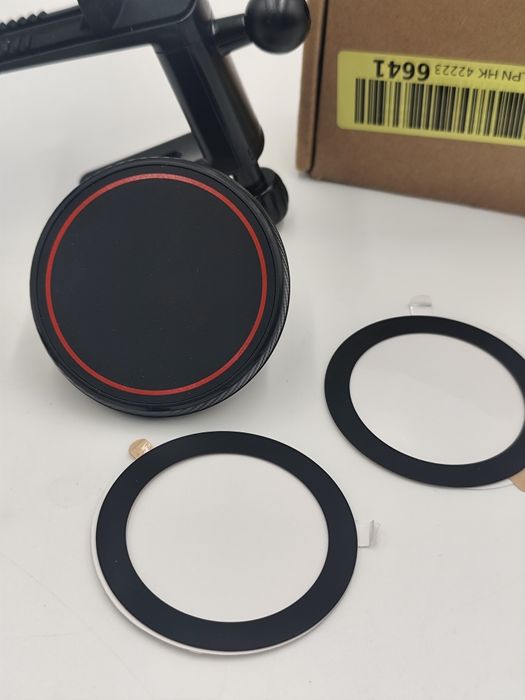 Nowy uchwyt samochodowy MagSafe Alafly