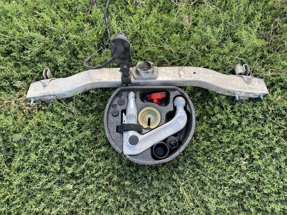 Комплект Форкопа БМВ Е46 Універсал Штатний Фаркоп BMW e46 Touring