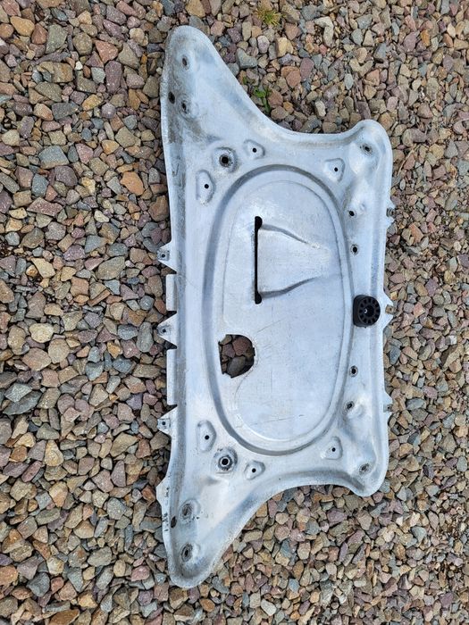 Osłona Pod Silnik Podwozia bmw m3 e46 3.2 343km